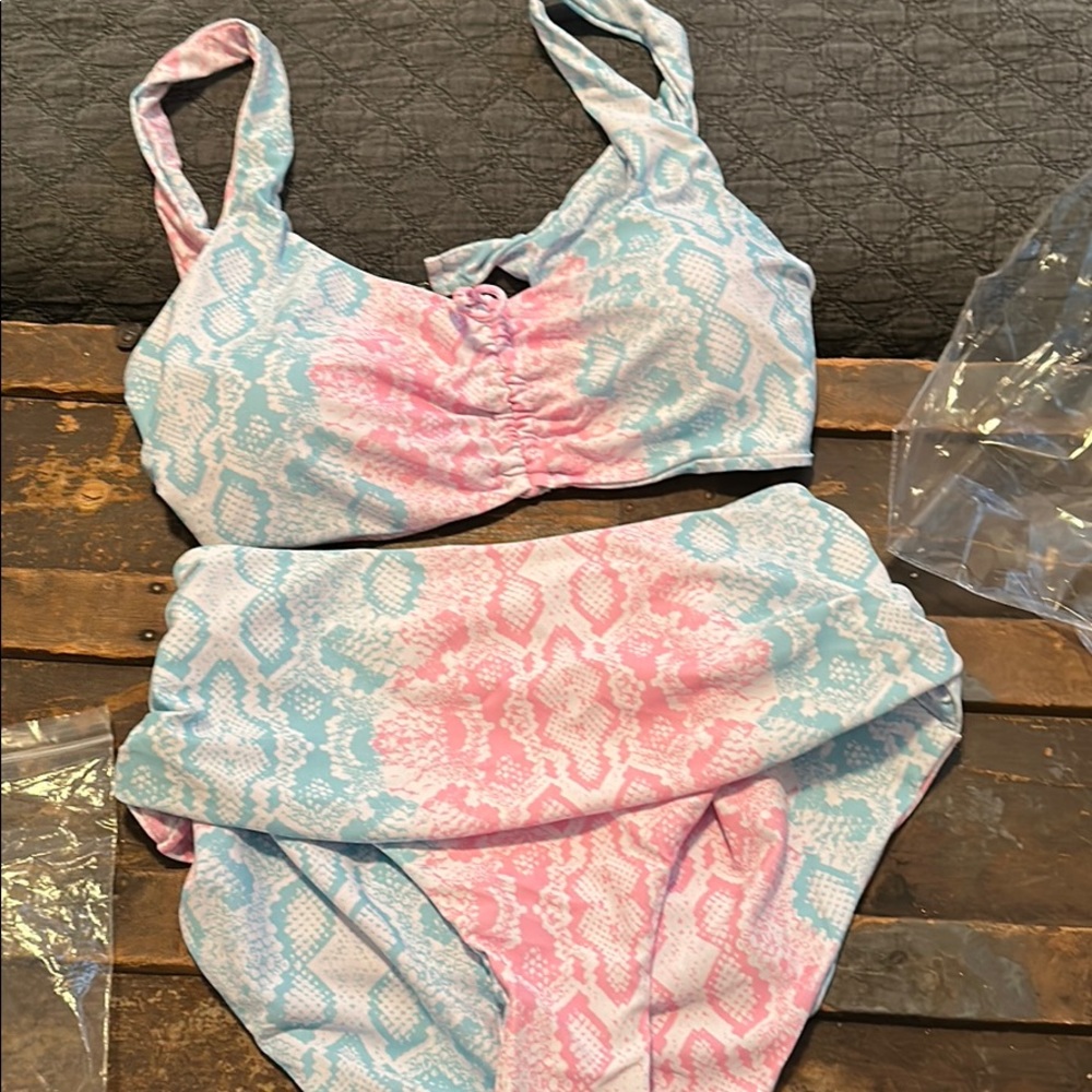 swim suit